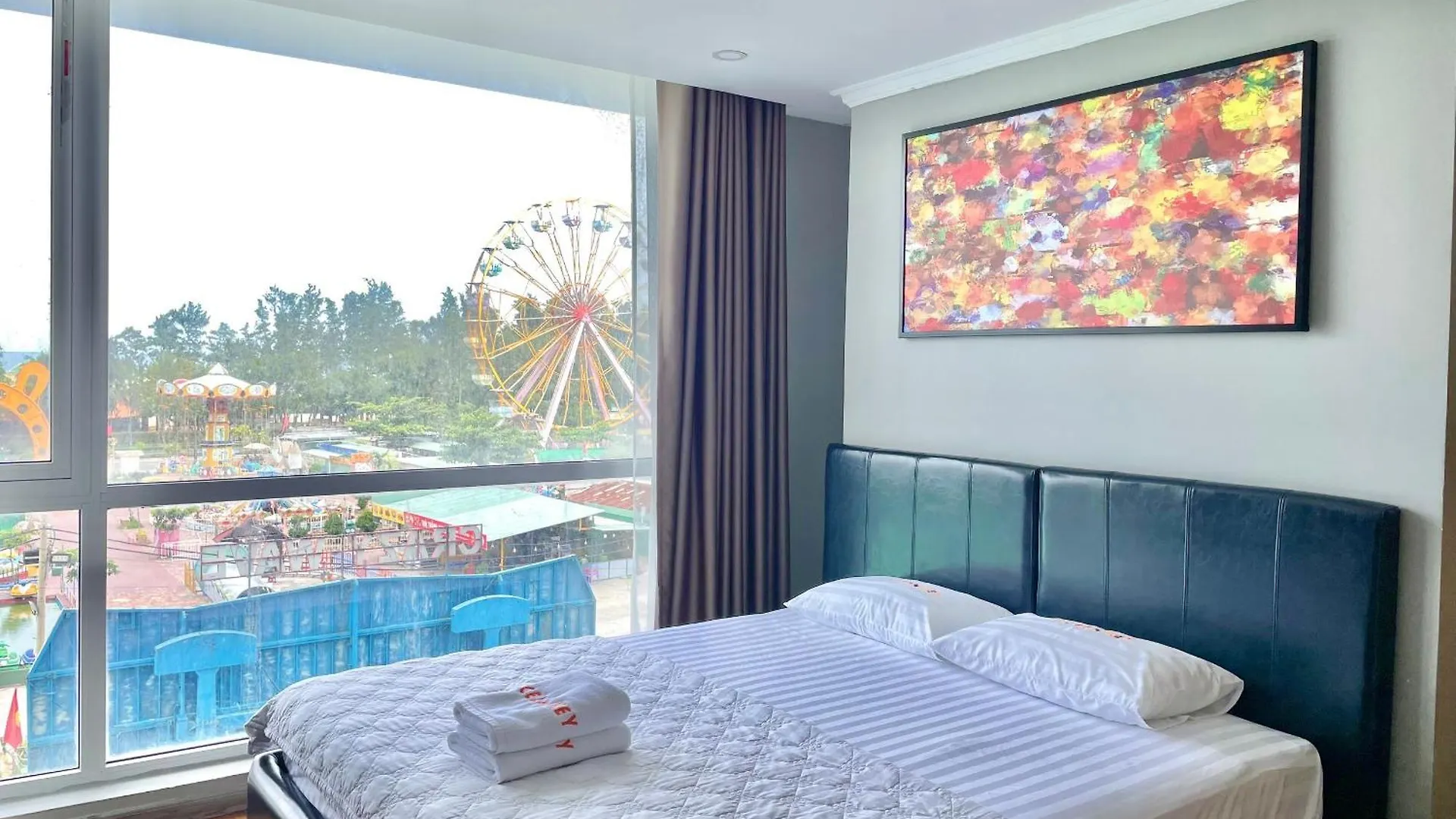 Nice Blue Sea View Apartment In Vung Tau 1601