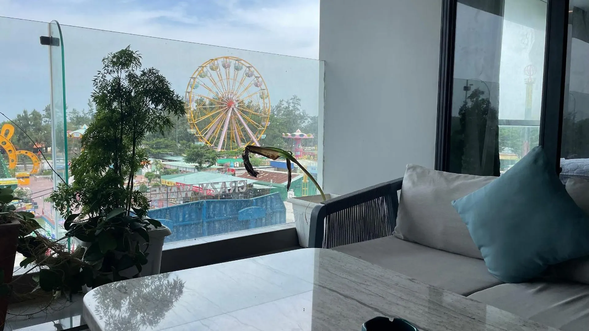 Nice Blue Sea View Apartment In Vung Tau 1601